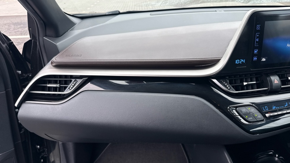 Toyota C-HR 1.8 Hybrid Excel 5dr CVT [Leather] Hybrid Hatchback - Image 46