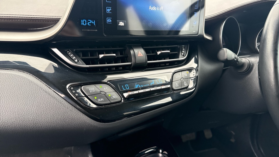 Toyota C-HR 1.8 Hybrid Excel 5dr CVT [Leather] Hybrid Hatchback - Image 47