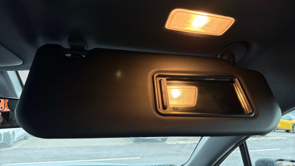 Toyota C-HR 1.8 Hybrid Icon 5dr CVT Hybrid Hatchback - Image 38
