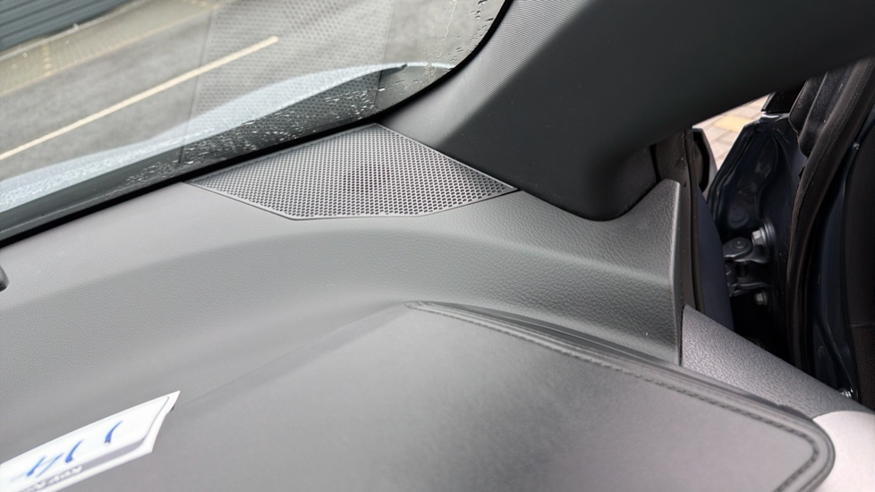 Toyota C-HR 1.8 Hybrid Icon 5dr CVT Hybrid Hatchback - Image 42