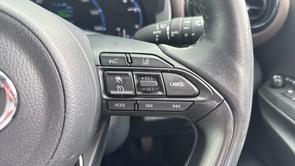 Toyota Yaris Cross 1.5 Hybrid Excel 5dr CVT Hybrid Estate - Image 44