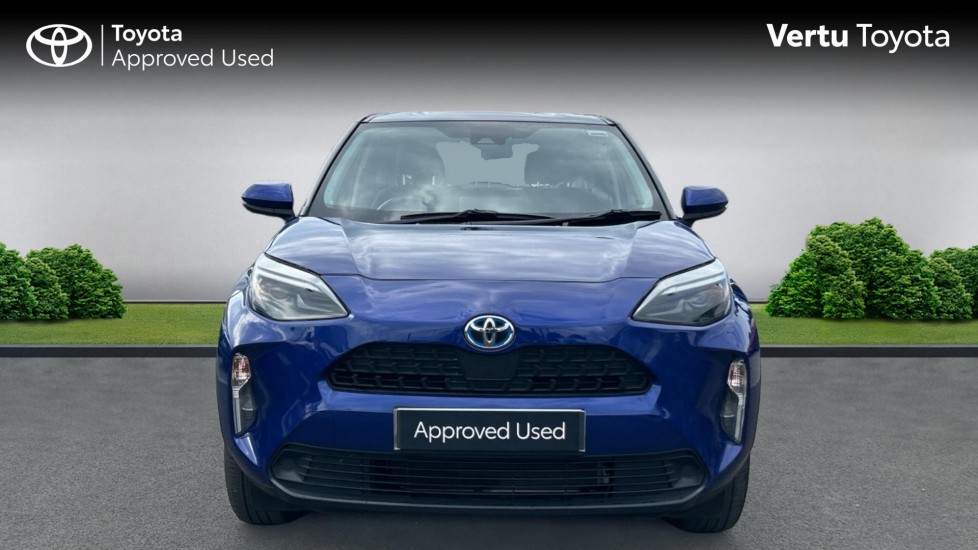 Toyota Yaris Cross 1.5 Hybrid Icon 5dr CVT Hybrid Estate - Image 22