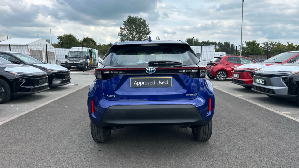 Toyota Yaris Cross 1.5 Hybrid Icon 5dr CVT Hybrid Estate - Image 26