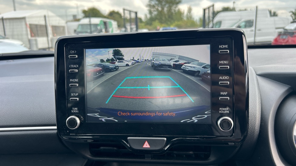 Toyota Yaris Cross 1.5 Hybrid Icon 5dr CVT Hybrid Estate - Image 34
