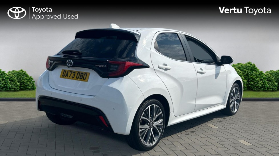 Toyota Yaris 1.5 Hybrid Excel 5dr CVT Hybrid Hatchback - Image 2