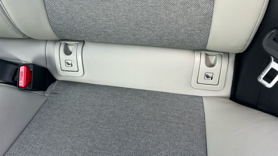 Toyota Yaris 1.5 Hybrid Excel 5dr CVT Hybrid Hatchback - Image 14