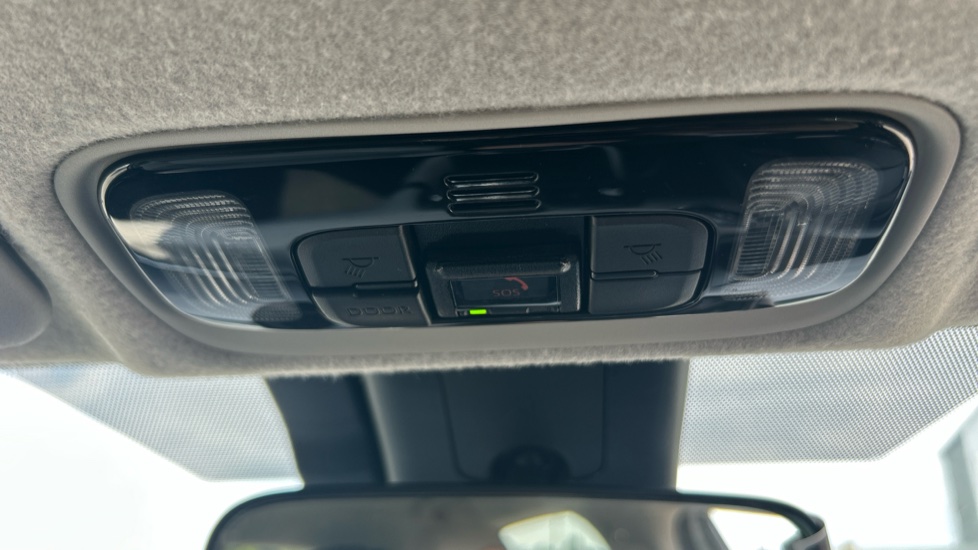 Toyota Yaris 1.5 Hybrid Excel 5dr CVT Hybrid Hatchback - Image 40