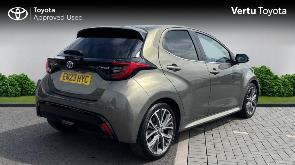 Toyota Yaris 1.5 Hybrid Excel 5dr CVT Hybrid Hatchback - Image 2