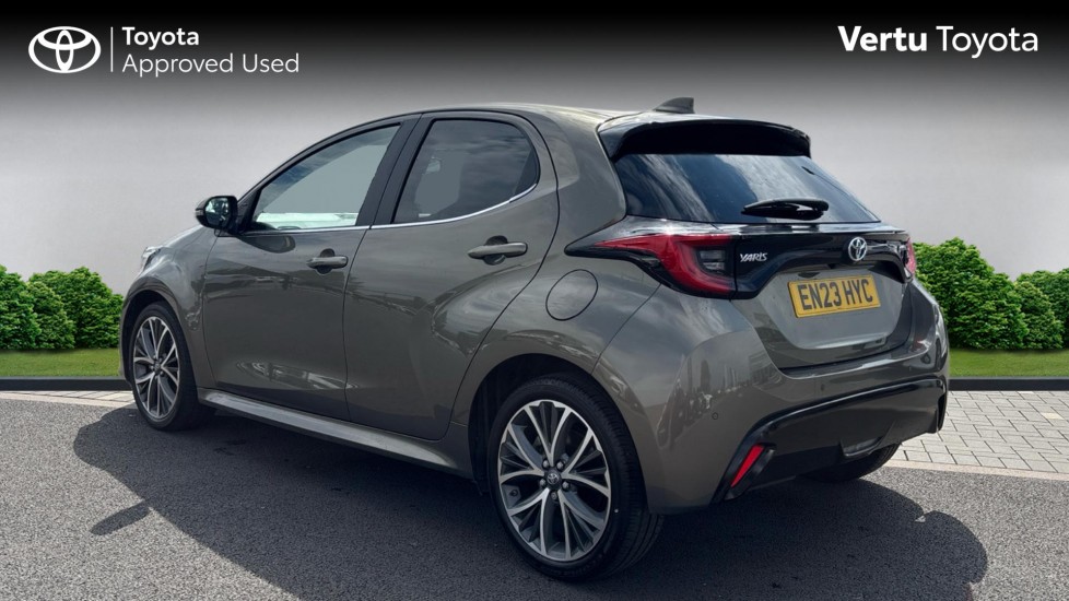 Toyota Yaris 1.5 Hybrid Excel 5dr CVT Hybrid Hatchback - Image 4