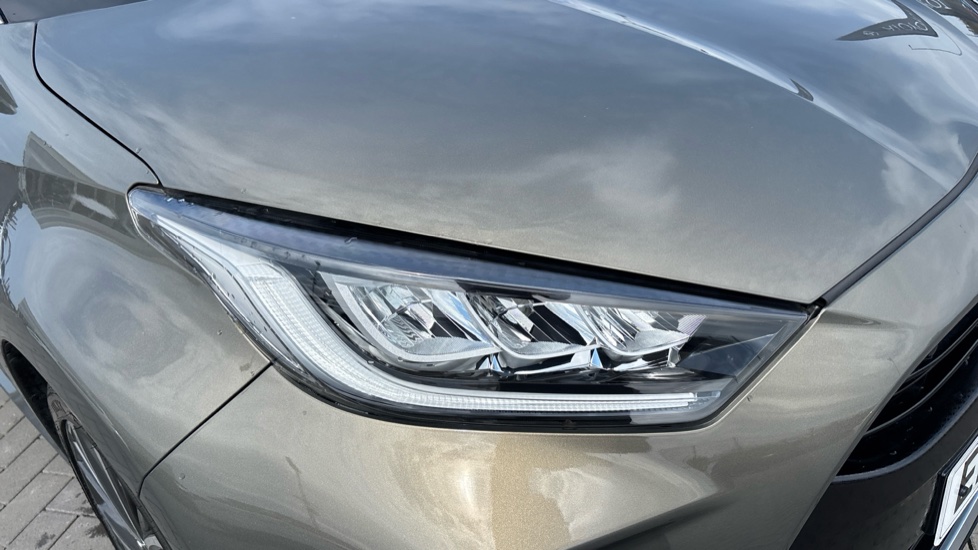 Toyota Yaris 1.5 Hybrid Excel 5dr CVT Hybrid Hatchback - Image 20