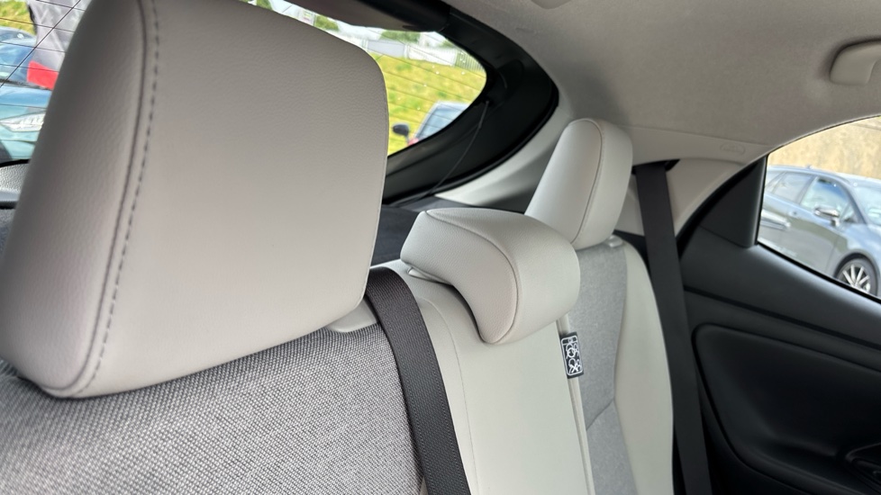 Toyota Yaris 1.5 Hybrid Excel 5dr CVT Hybrid Hatchback - Image 46