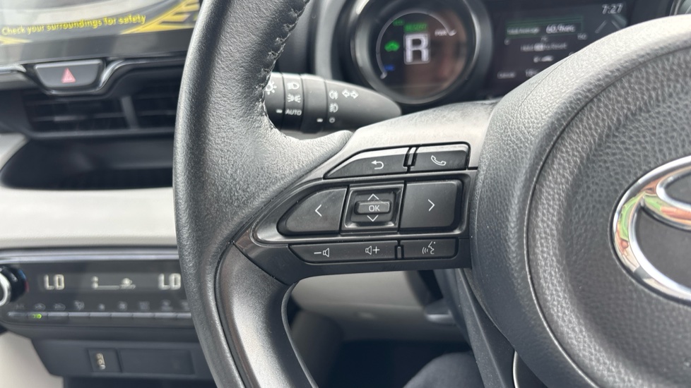 Toyota Yaris 1.5 Hybrid Excel 5dr CVT Hybrid Hatchback - Image 47