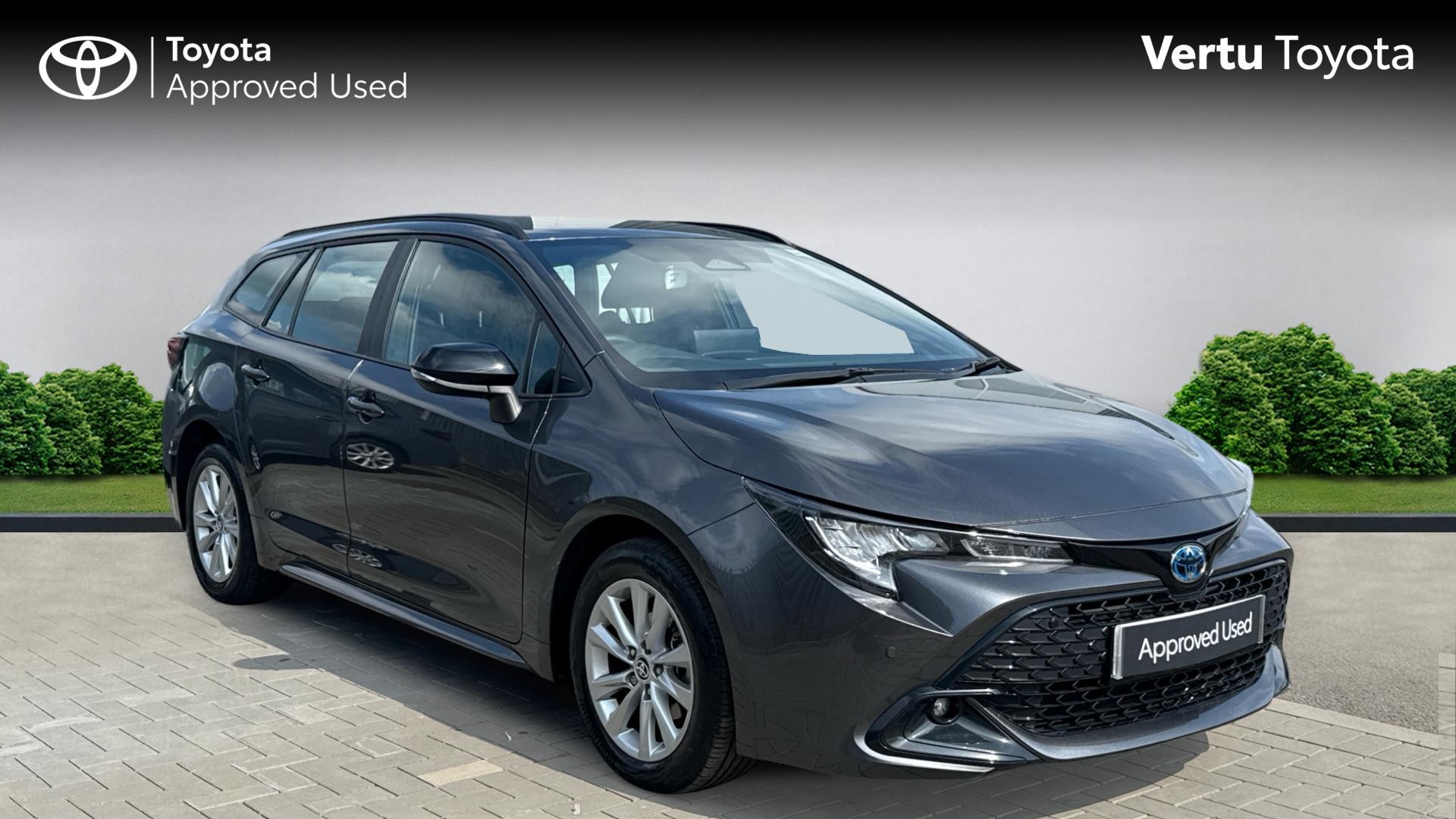 Toyota Corolla listing photo