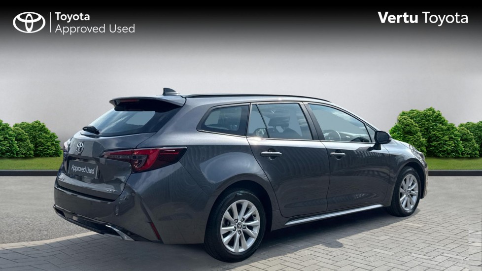 Toyota Corolla 1.8 Hybrid Icon 5dr CVT Hybrid Estate - Image 2