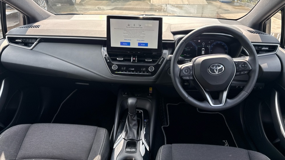 Toyota Corolla 1.8 Hybrid Icon 5dr CVT Hybrid Estate - Image 6