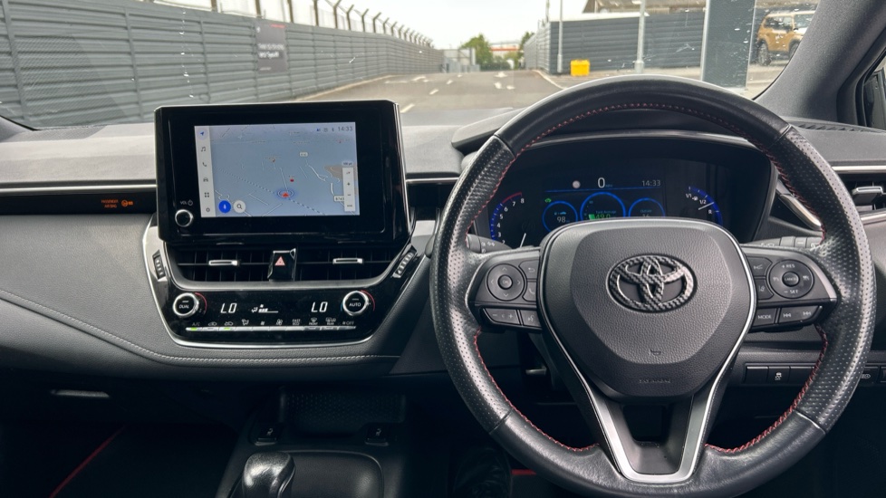 Toyota Corolla 2.0 VVT-i Hybrid GR Sport 5dr CVT Hybrid Hatchback - Image 6