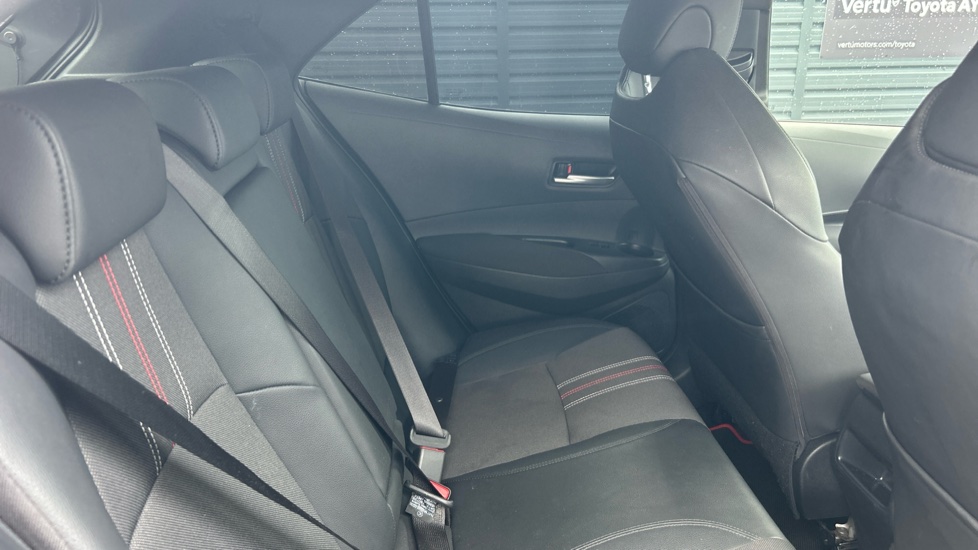 Toyota Corolla 2.0 VVT-i Hybrid GR Sport 5dr CVT Hybrid Hatchback - Image 8
