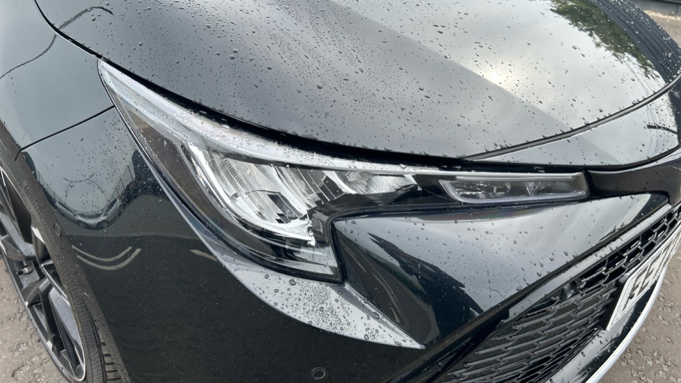 Toyota Corolla 2.0 VVT-i Hybrid GR Sport 5dr CVT Hybrid Hatchback - Image 20