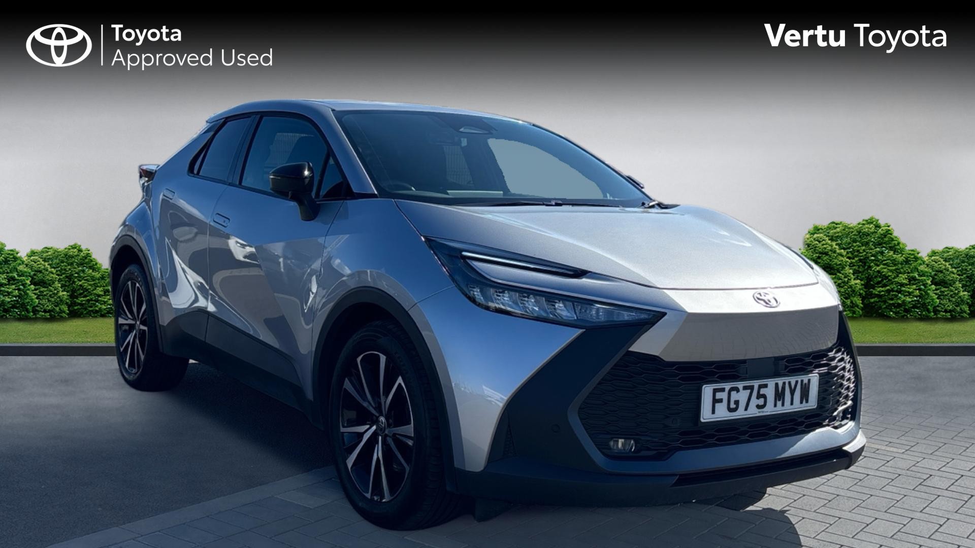 Toyota C-HR listing photo