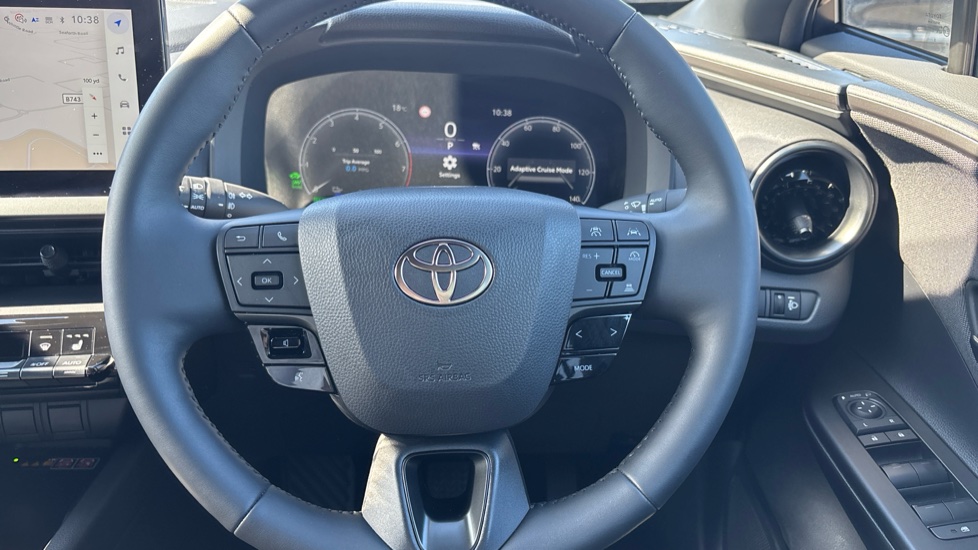 Toyota C-HR 2.0 PHEV Design 5dr CVT Hatchback - Image 10