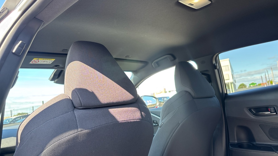 Toyota C-HR 2.0 PHEV Design 5dr CVT Hatchback - Image 19