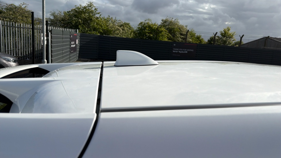 Toyota C-HR 1.8 Hybrid Icon 5dr CVT Hybrid Hatchback - Image 49