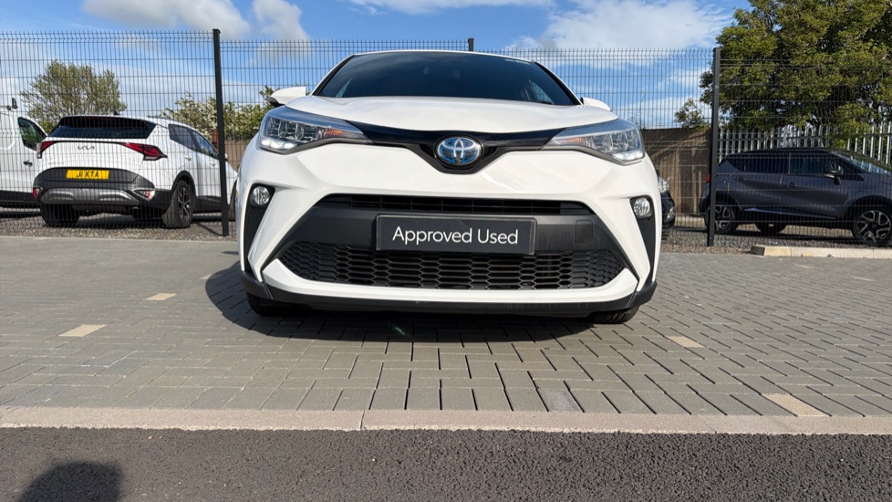 Toyota C-HR 1.8 Hybrid Icon 5dr CVT Hybrid Hatchback - Image 56