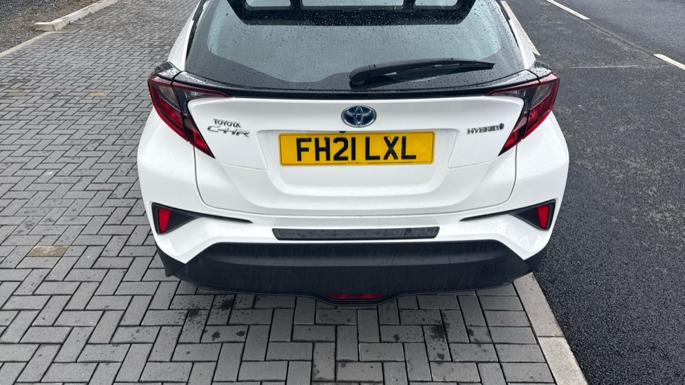 Toyota C-HR 1.8 Hybrid Icon 5dr CVT Hybrid Hatchback - Image 68