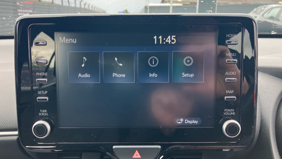 Toyota Yaris Cross 1.5 Hybrid Icon 5dr CVT Hybrid Estate - Image 31