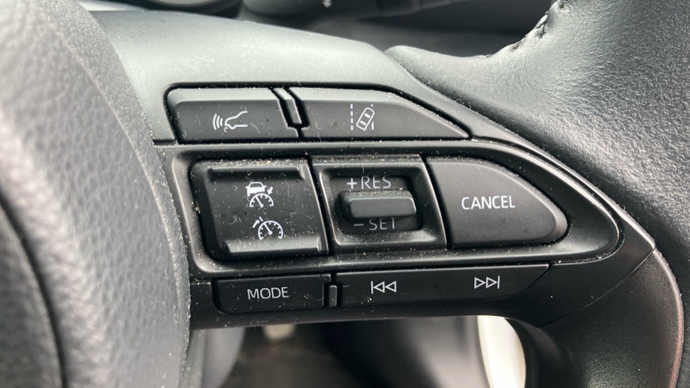 Toyota Yaris Cross 1.5 Hybrid Icon 5dr CVT Hybrid Estate - Image 37