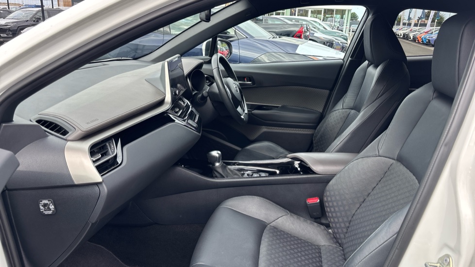 Toyota C-HR 1.8 Hybrid Excel 5dr CVT Hybrid Hatchback - Image 5