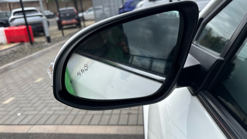 Toyota C-HR 1.8 Hybrid Excel 5dr CVT Hybrid Hatchback - Image 61