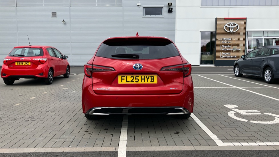 Toyota Corolla 2.0 Hybrid 178 Excel 5dr CVT Hybrid Estate - Image 26