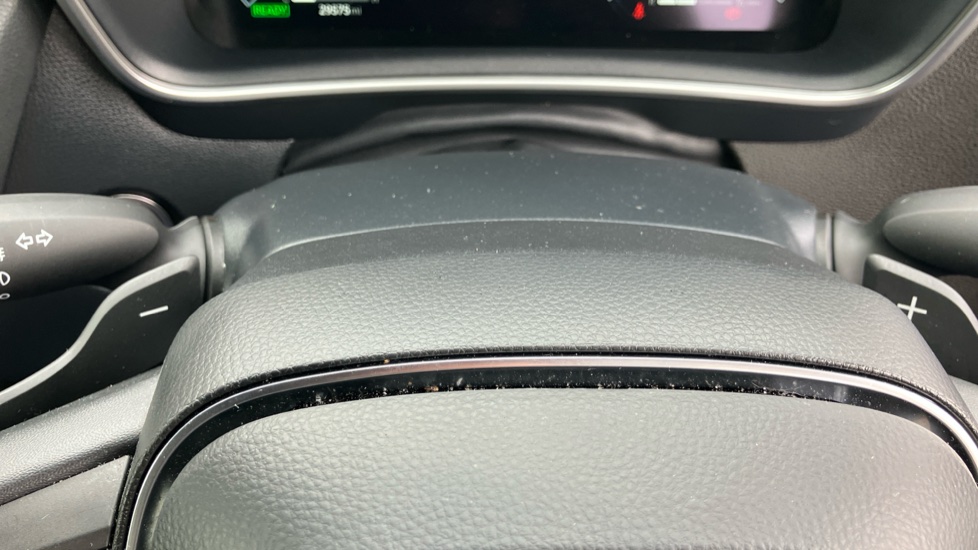 Toyota Corolla 2.0 Hybrid 178 Excel 5dr CVT Hybrid Estate - Image 36