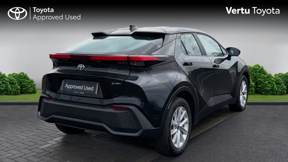 Toyota C-HR 1.8 Hybrid Icon 5dr CVT Hybrid Hatchback - Image 2