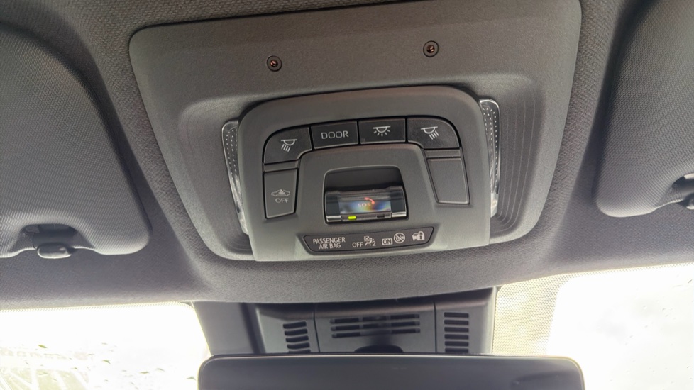 Toyota C-HR 1.8 Hybrid Icon 5dr CVT Hybrid Hatchback - Image 38