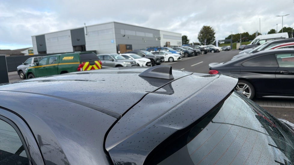 Toyota Yaris 1.5 Hybrid Icon 5dr CVT Hybrid Hatchback - Image 50