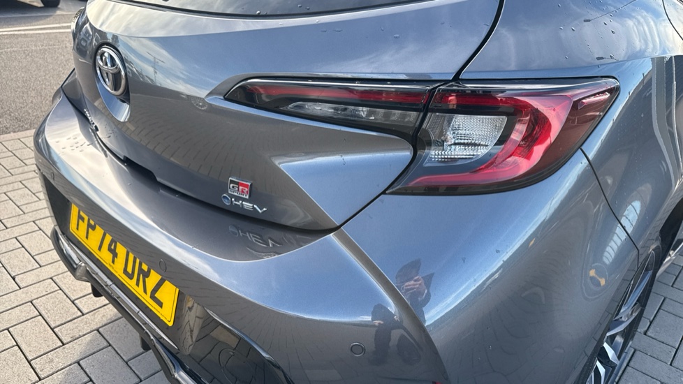 Toyota Corolla 2.0 Hybrid GR Sport 5dr CVT Hybrid Hatchback - Image 21