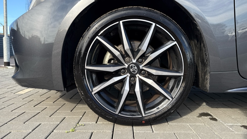 Toyota Corolla 2.0 Hybrid GR Sport 5dr CVT Hybrid Hatchback - Image 25