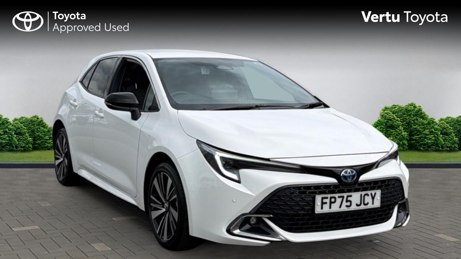Toyota Corolla listing photo