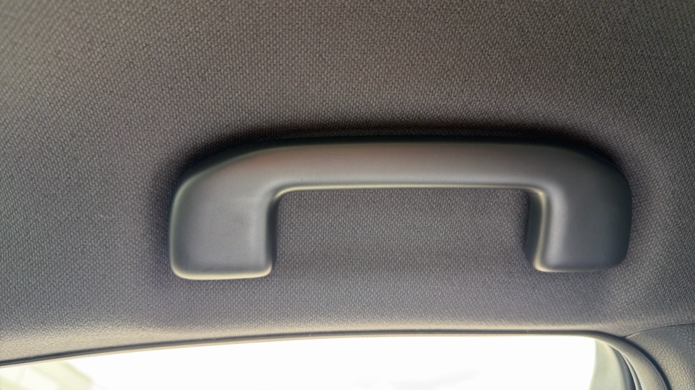Toyota Corolla 1.8 Hybrid Design 5dr CVT Hybrid Hatchback - Image 42