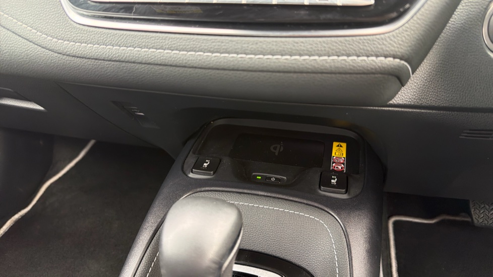 Toyota Corolla 1.8 Hybrid Design 5dr CVT Hybrid Hatchback - Image 34