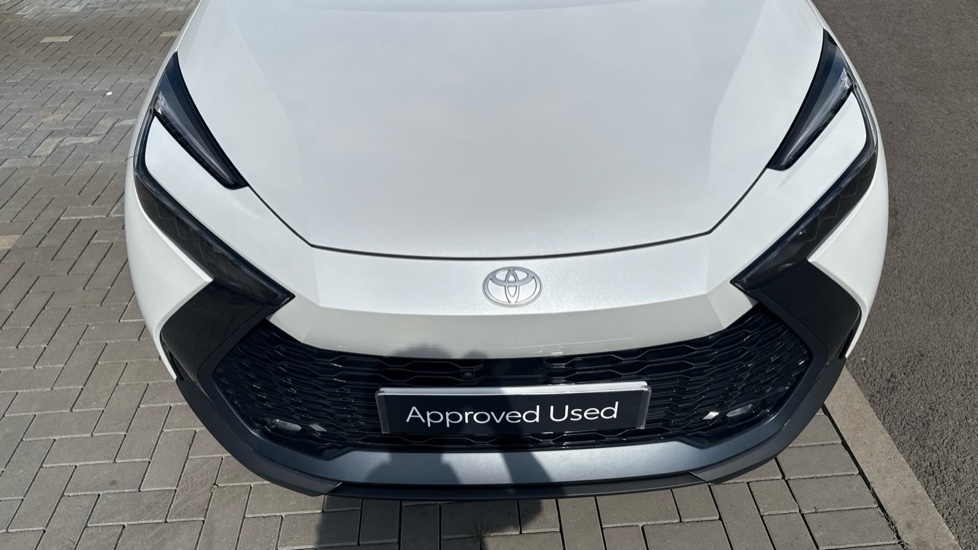 Toyota C-HR 1.8 Hybrid Design 5dr CVT Hybrid Hatchback - Image 46