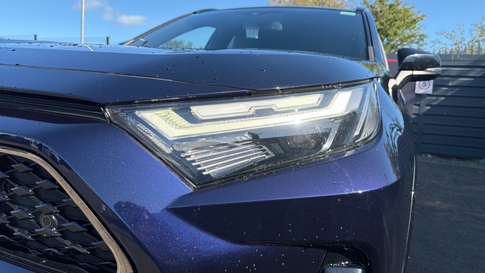 Toyota RAV4 2.5 PHEV Dynamic 5dr CVT Estate - Image 20