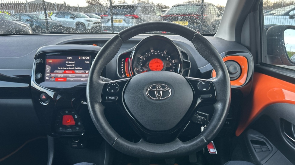 Toyota Aygo 1.0 VVT-i X-Cite 6 5dr Petrol Hatchback - Image 6