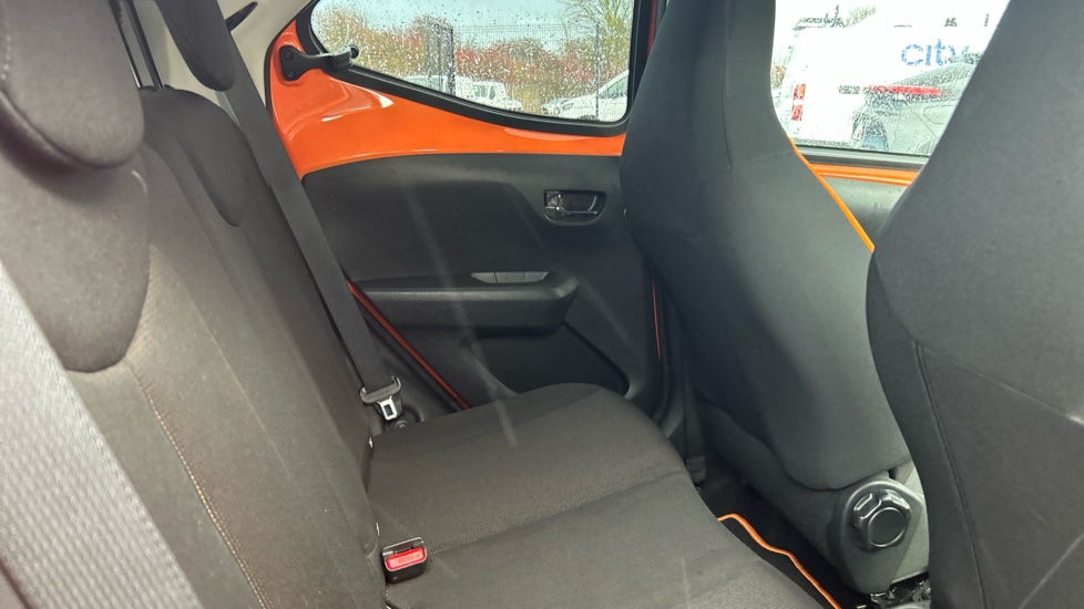 Toyota Aygo 1.0 VVT-i X-Cite 6 5dr Petrol Hatchback - Image 12