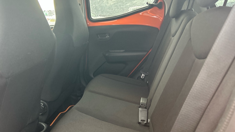 Toyota Aygo 1.0 VVT-i X-Cite 6 5dr Petrol Hatchback - Image 13