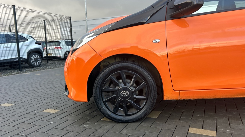 Toyota Aygo 1.0 VVT-i X-Cite 6 5dr Petrol Hatchback - Image 18