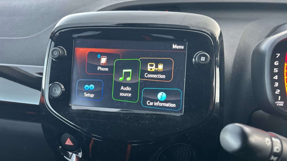 Toyota Aygo 1.0 VVT-i X-Cite 6 5dr Petrol Hatchback - Image 22