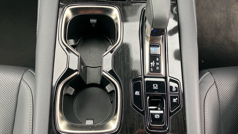 Lexus RX 350h 2.5 5dr E-CVT [Premium Pack] Hybrid Estate - Image 33